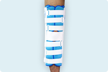 Tri-Panel Knee Splint